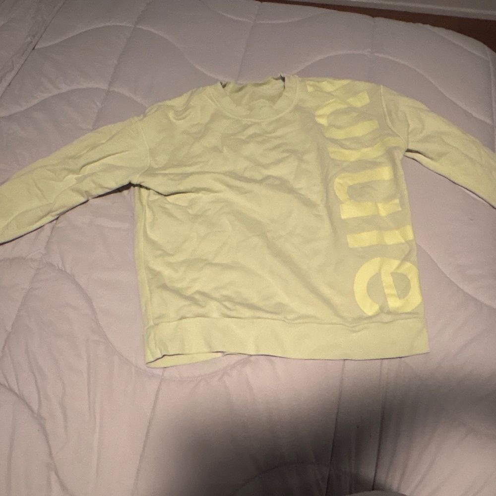 Lululemon crewneck